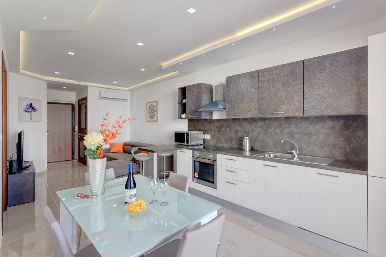 La Rive Apartment สลีมา ภายนอก รูปภาพ